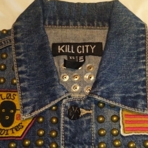 ☠️Kill City Studded Patched Denim Vest - Picture 4 of 9
